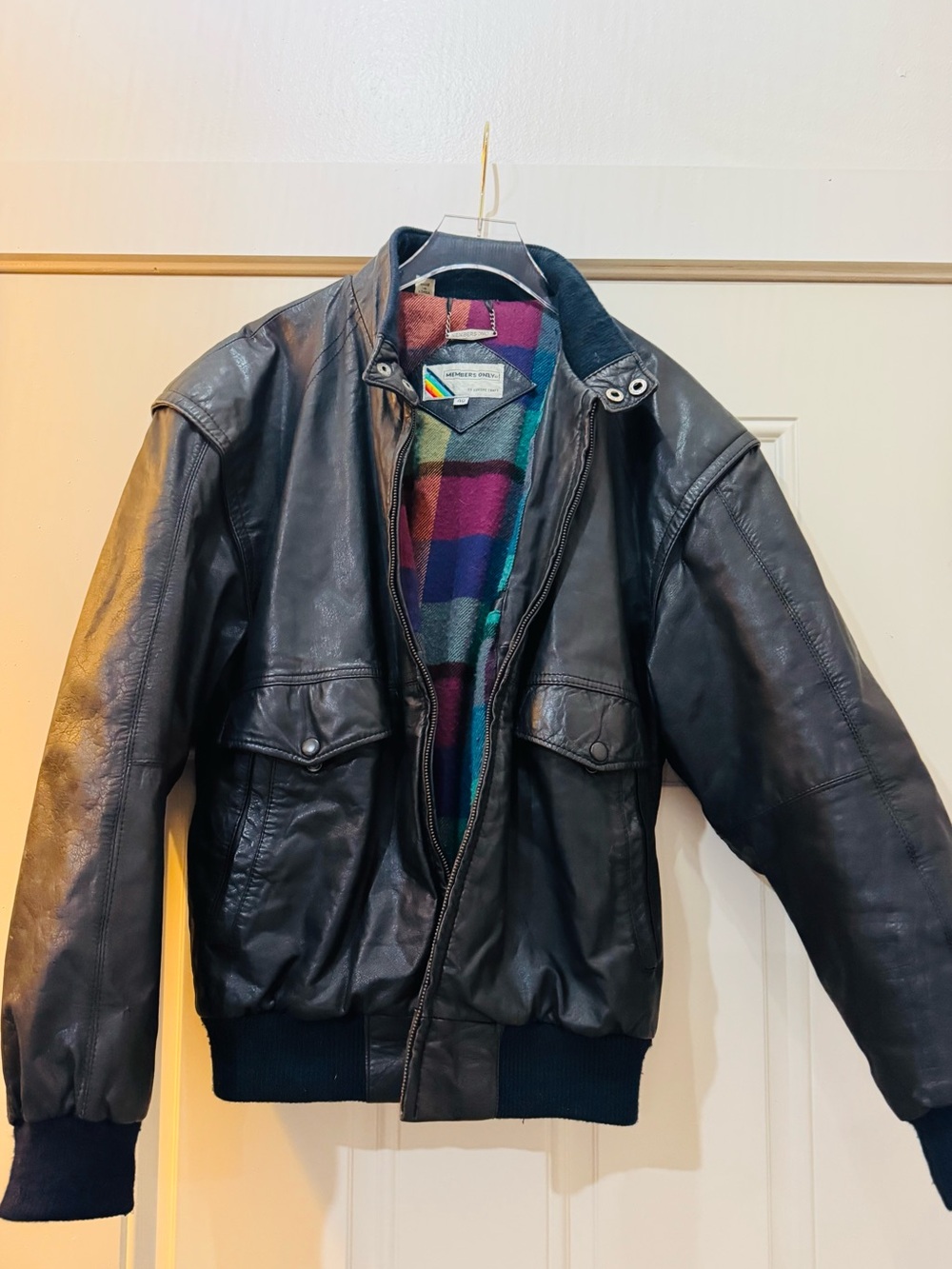 Vintage 90’s Members Only Black Leather Bomber Jacket with Multicolor Plaid